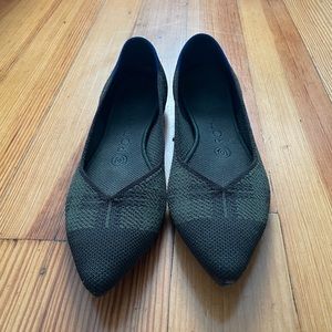 ROTHY’S green racer check plaid points